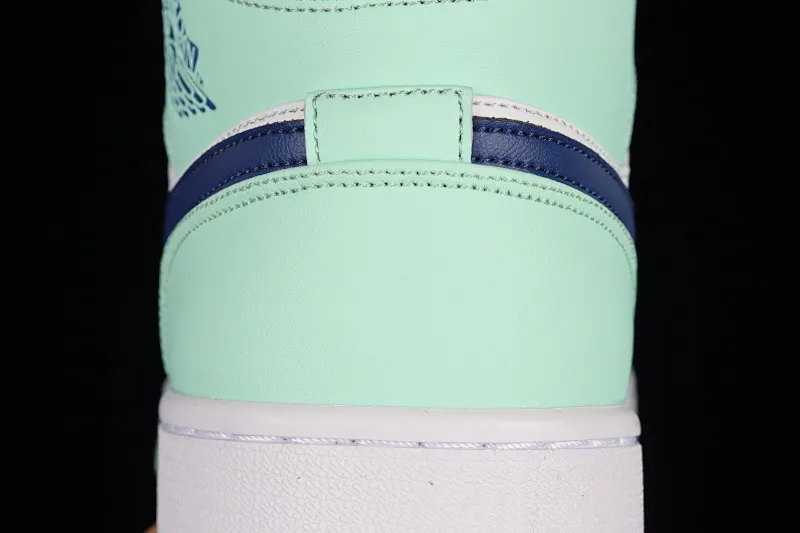 All categories Air Jordan Jordan series basketball shoes Air Jordan 1 Mid Air Jordan AJ1 Mid AJ1 Joe 1 blue white green mid-top basketball shoes 554724-413